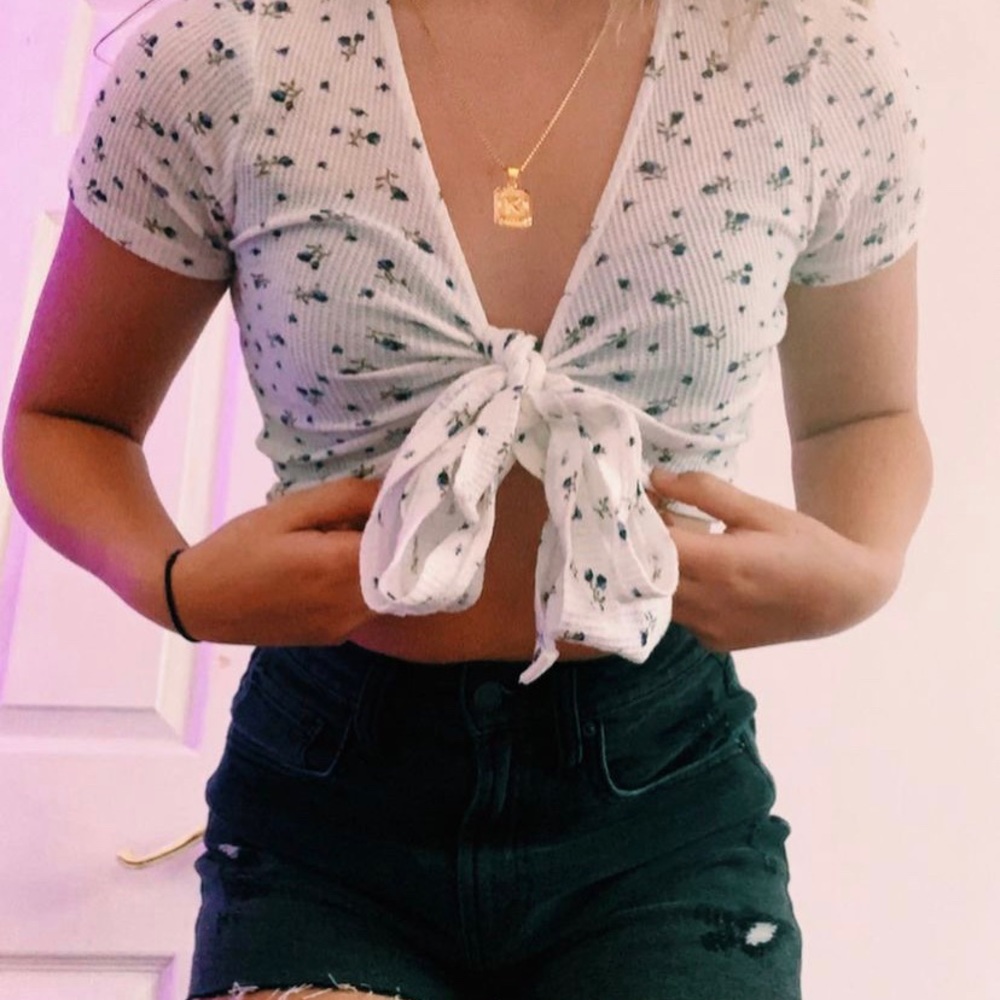 Brandy Melville Shirt